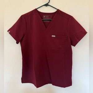 FIGS Catarina One-Pocket Scrub Top - Burgundy, Small (NWOT)